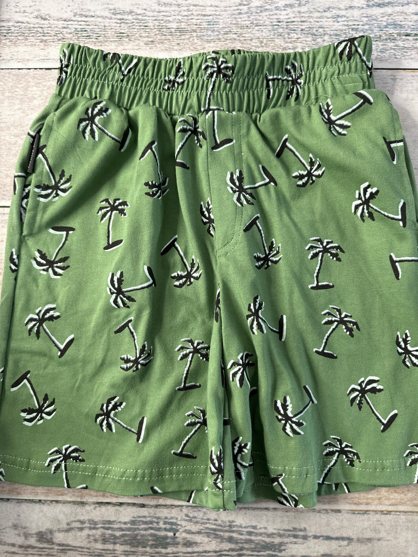 Dot Boys Forest Green Shorts Size: 5 Forest Green
