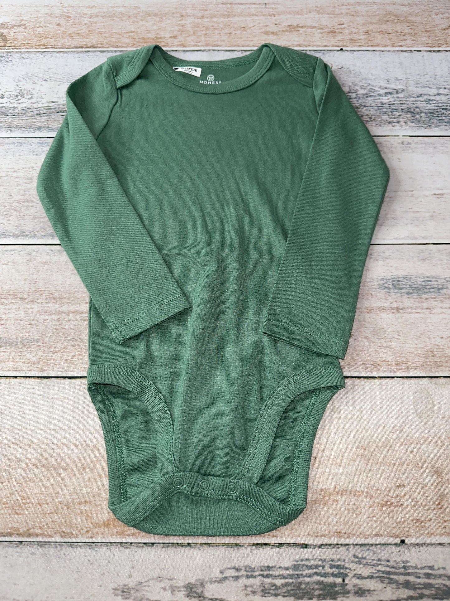 Honest co Unisex Forest Green Onesie Size: 18 months Forest Green