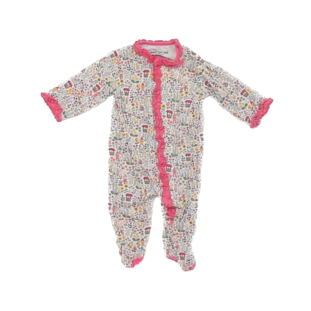 Magnetic Me Girls Gnomes 1-piece footed Pajamas Size: Newborn Gnomes