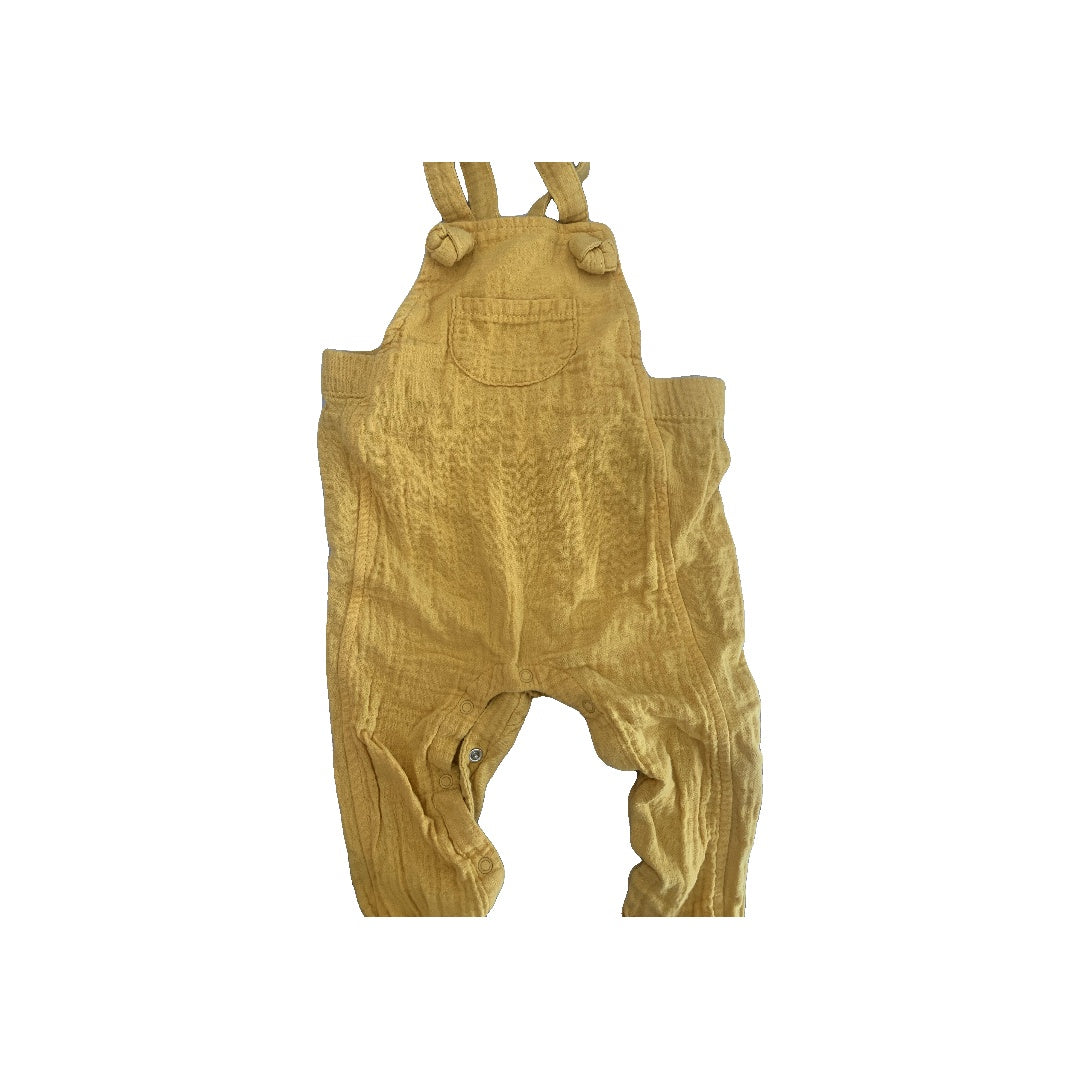 Carters Girls Gold | Yellow Shorts Size: 6-9 months Gold | Yellow