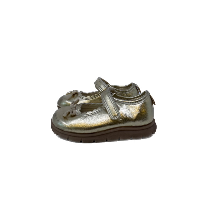 Carter's Girls Gold Shoes Size: 4 Infant Gold