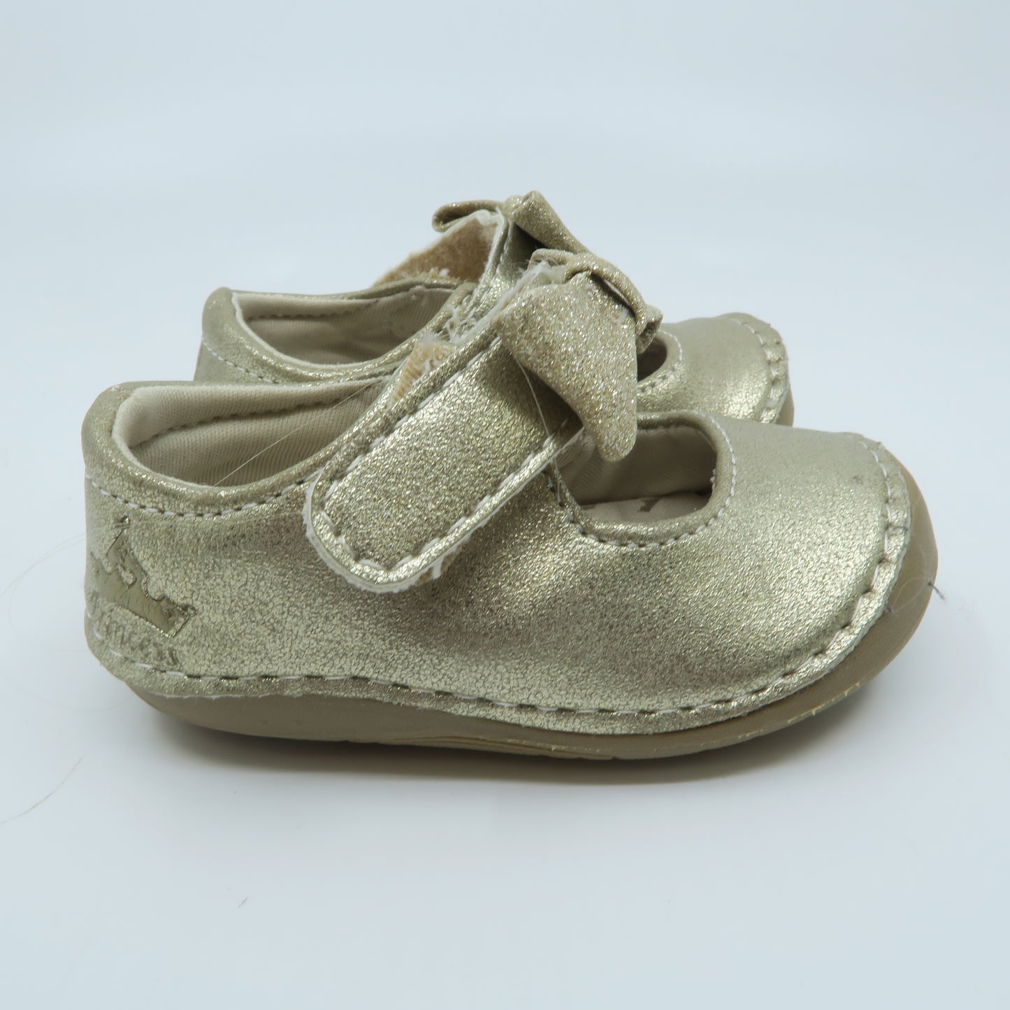 Disney Girls Gold Shoes Size: 1 Infant Gold