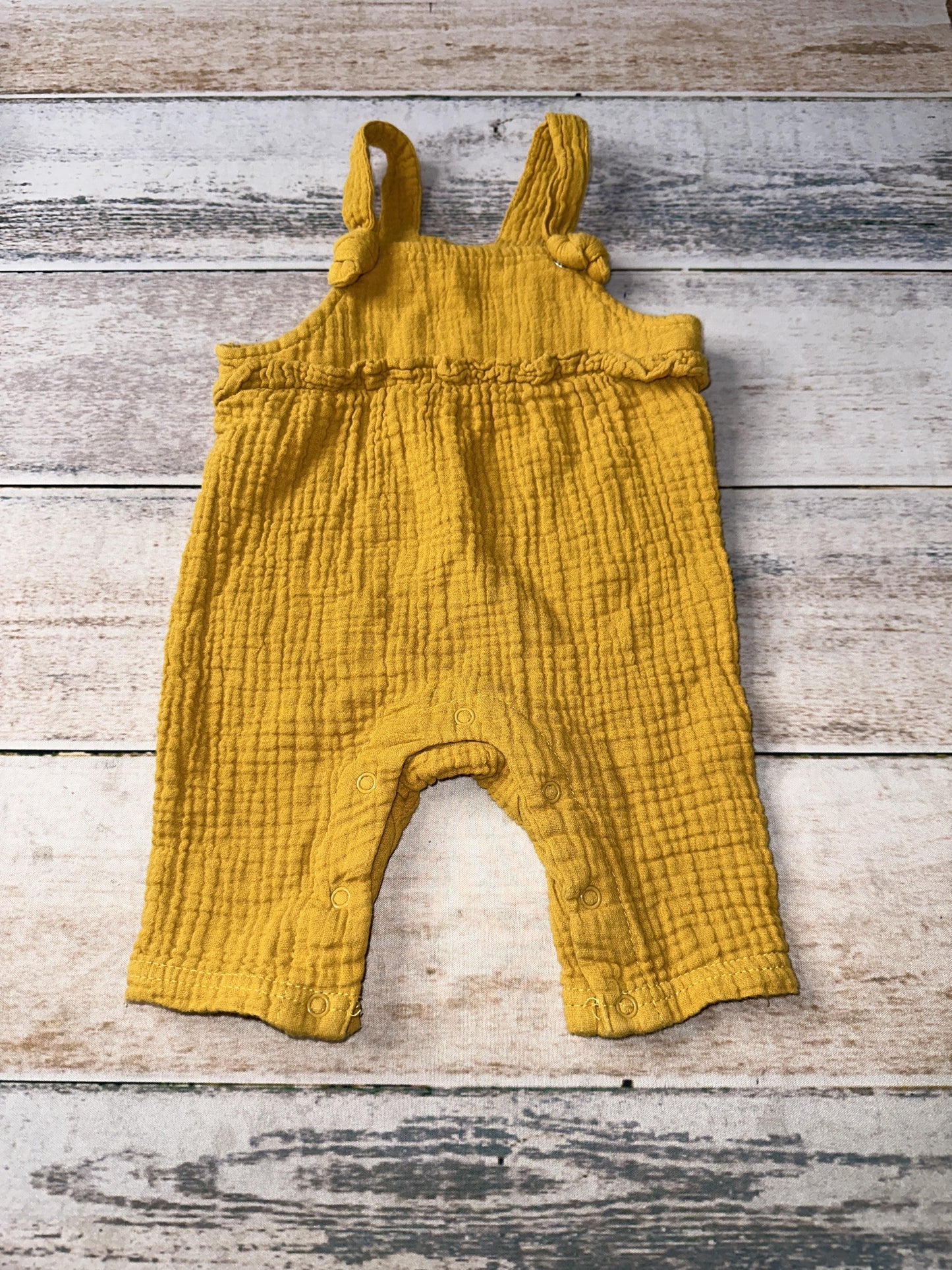 Chick Pea Girls Gold Overalls Size: 0-3 months Gold