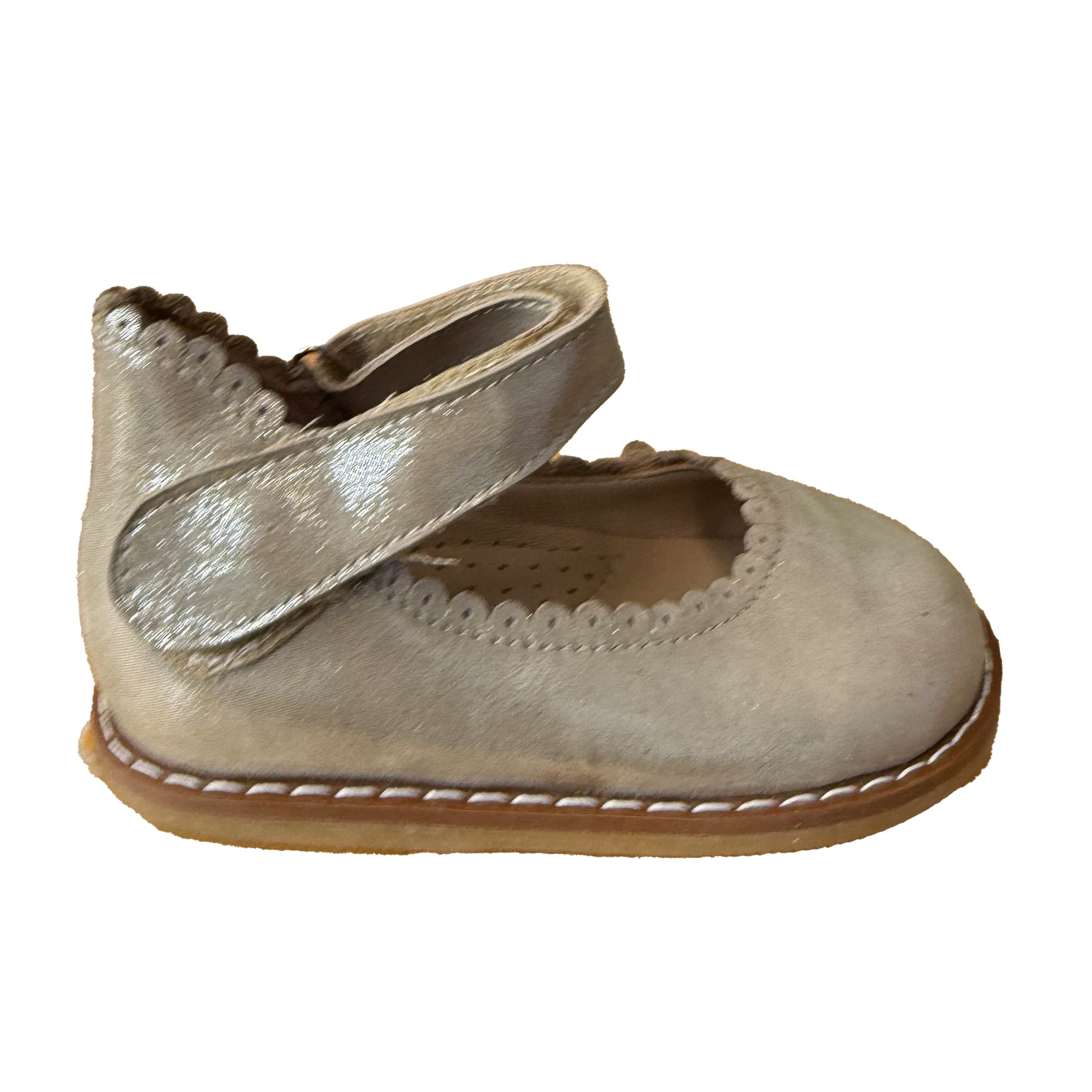 Elephantito Girls Gold Shoes Size: 6 Toddler Gold