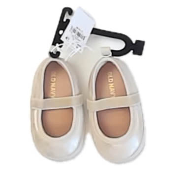 Old Navy Girls Gold Shoes Size: 6-12 Months Gold