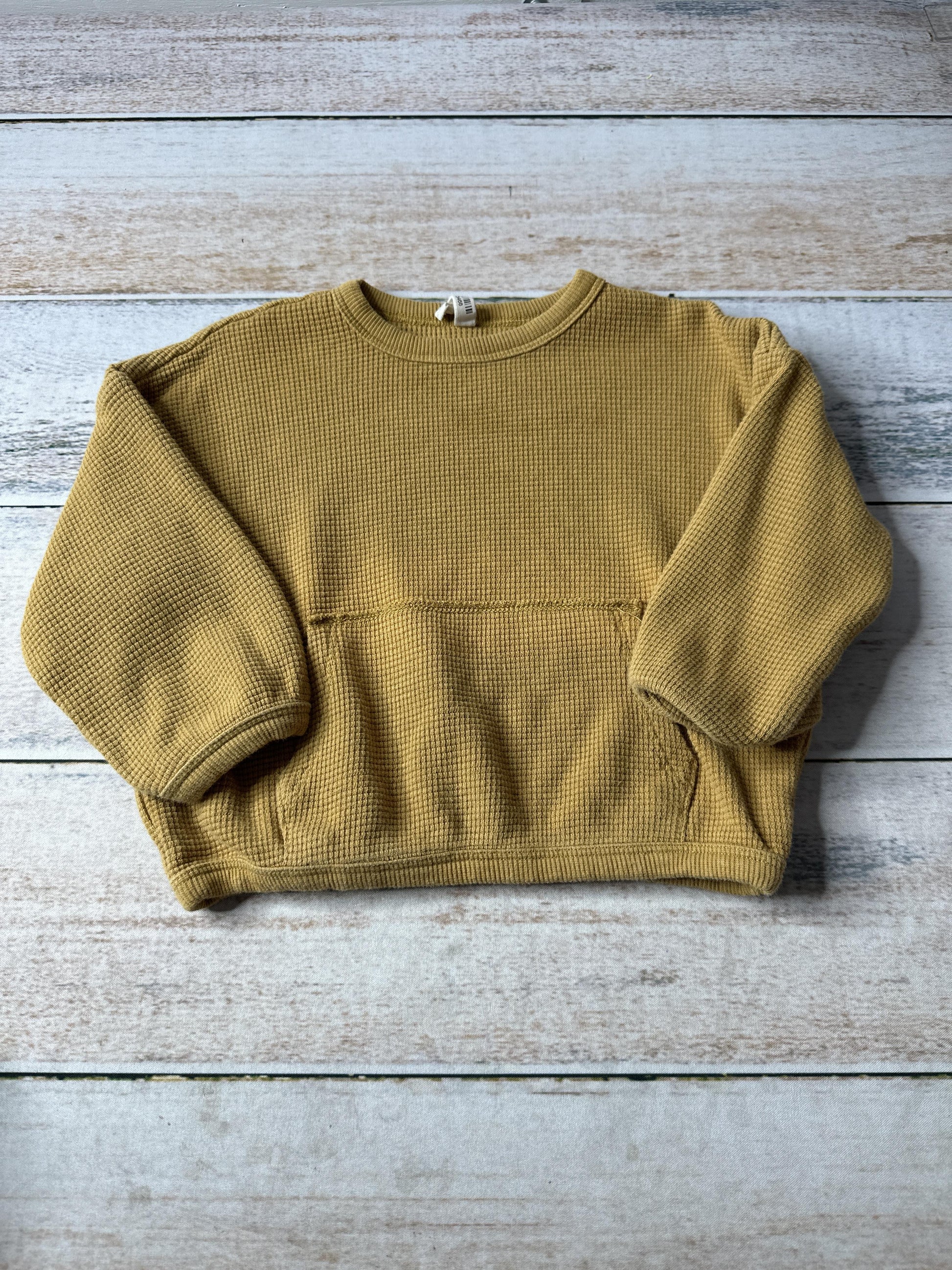 Quincy Mae Girls Gold Sweater Size: 12-18 months Gold