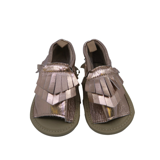 Gap Girls Gold Sandals Size: 6-12 Months Gold