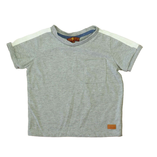 7 for all Mankind Boys Gray | White T-Shirt Size: 2T