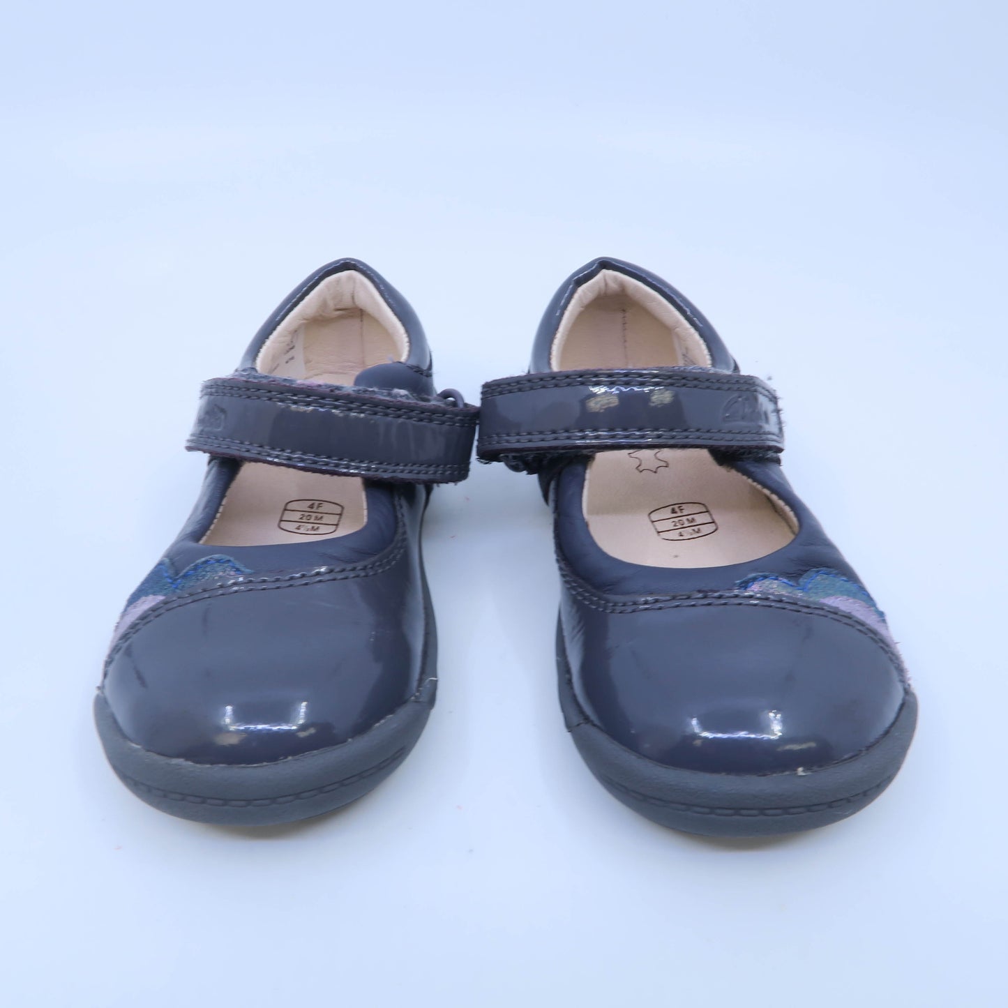 Clark's First Shoes Girls Gray Shoes Size: 4 Infant Gray