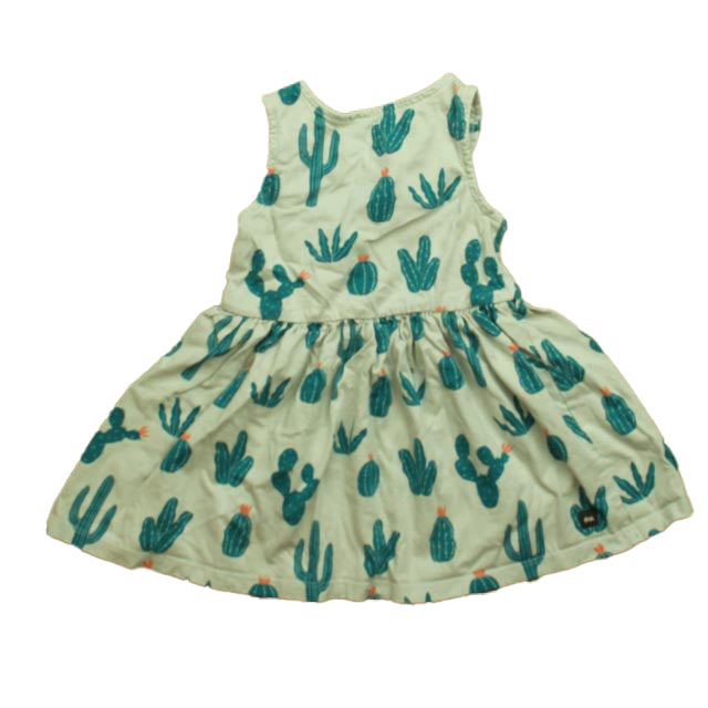 Tea Girls Green Cactus Dress Size: 2T