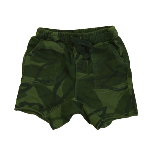 Tea Boys Green Camo Shorts Size: 9-12 Months