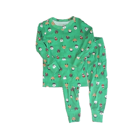 Gap Boys Green Christmas 2-piece Pajamas Size: 4T Green Christmas