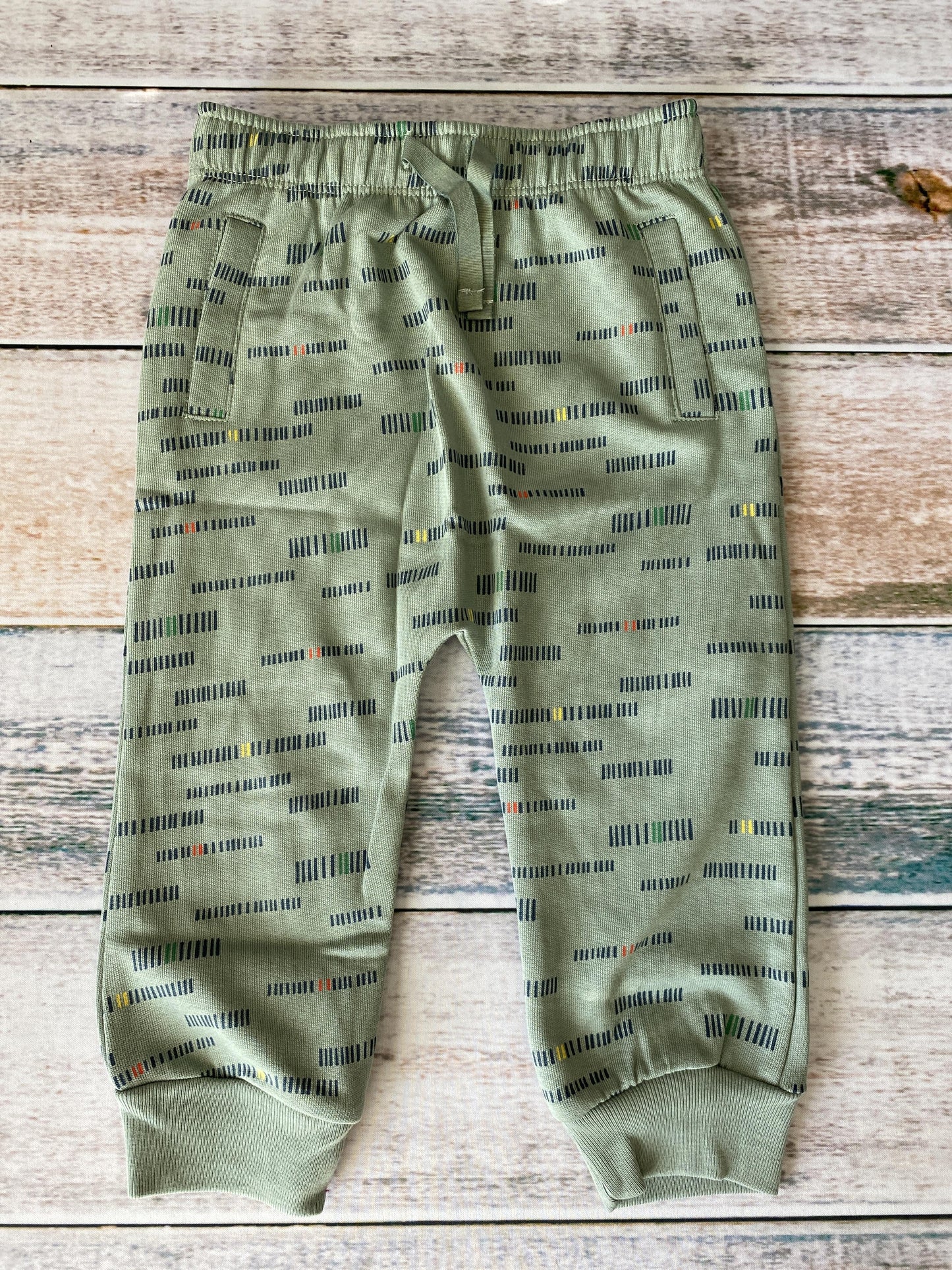 Oliver & Rain Boys green | Geometric Pants Size: 18 months green | Geometric