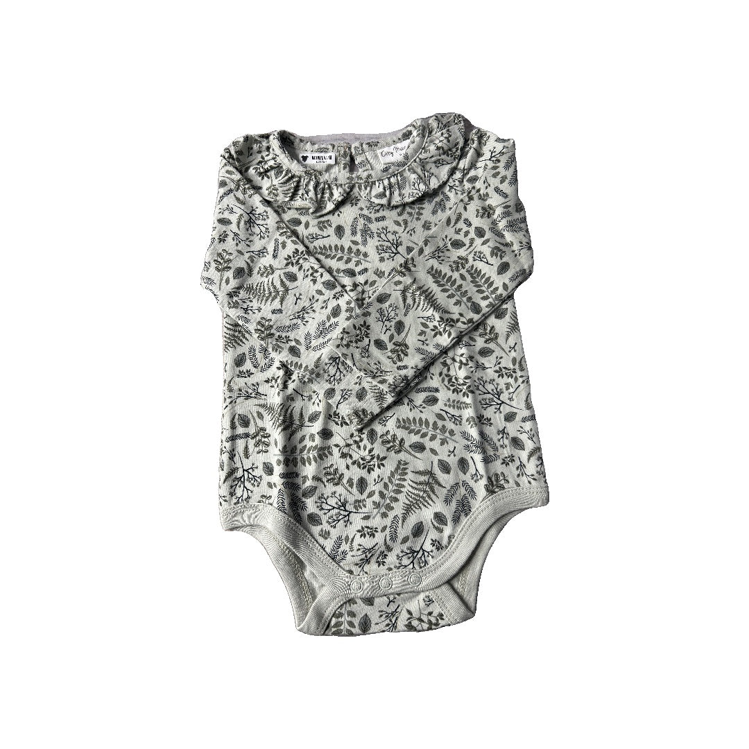 City Mouse Girls green | green leaves Onesie Size: 9-12 Months green | green leaves