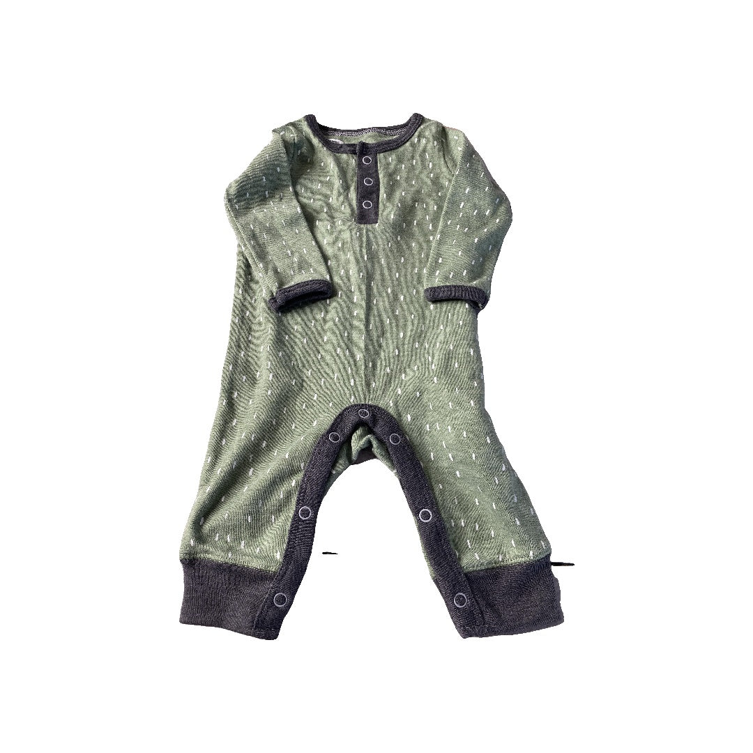 Cloud Island Unisex green | Grey Long Sleeve Outfit Size: Newborn green | Grey
