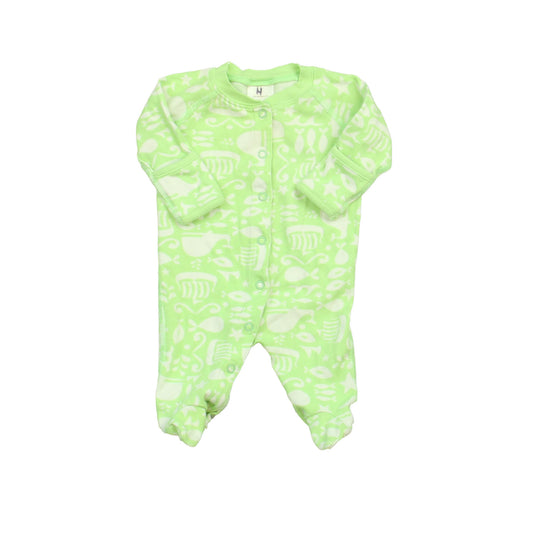 Hanna Andersson Boys Green | White Pajamas Size: Newborn Green | White