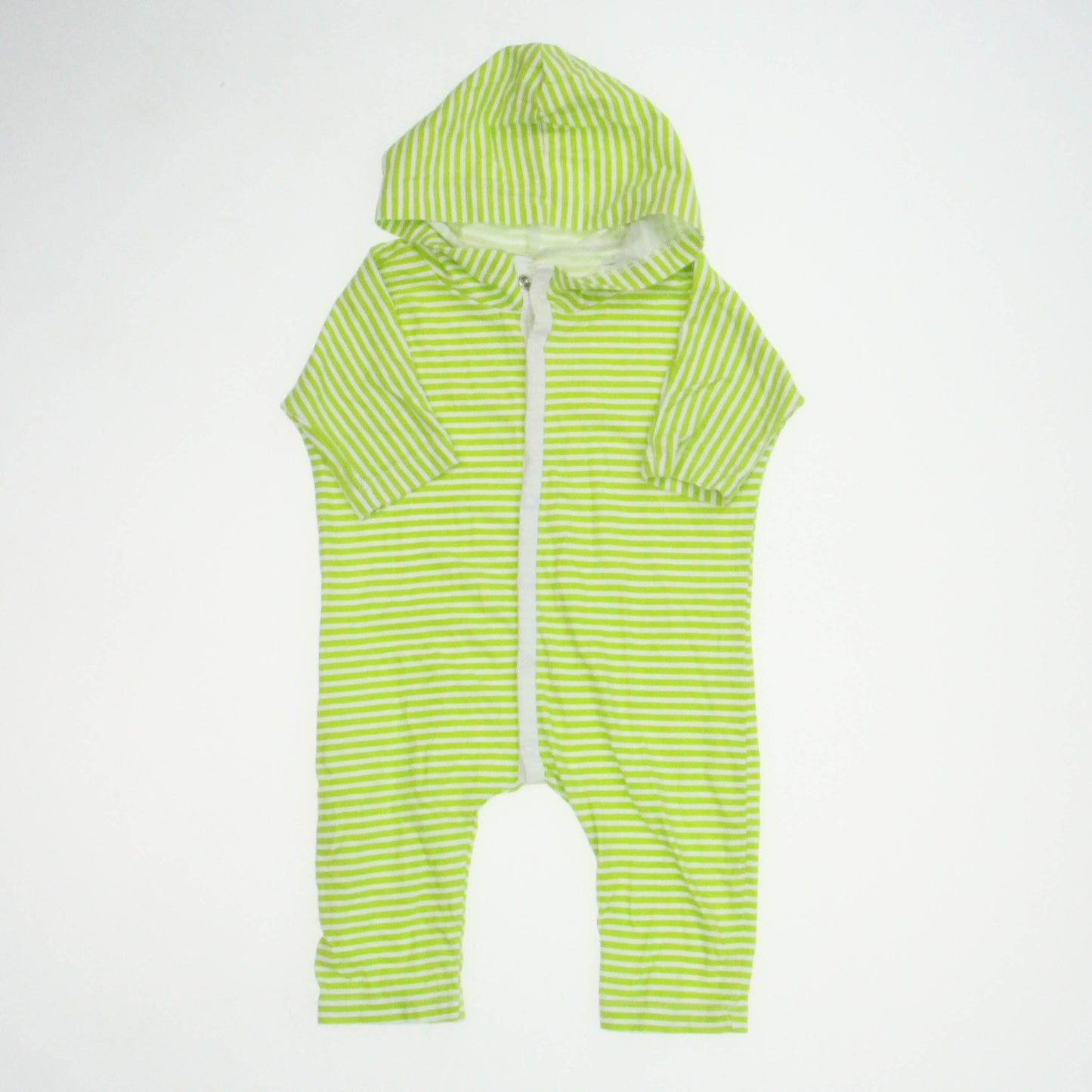 June & January Boys Green | White Long Sleeve Outfit Size: 0-6 Months Green | White