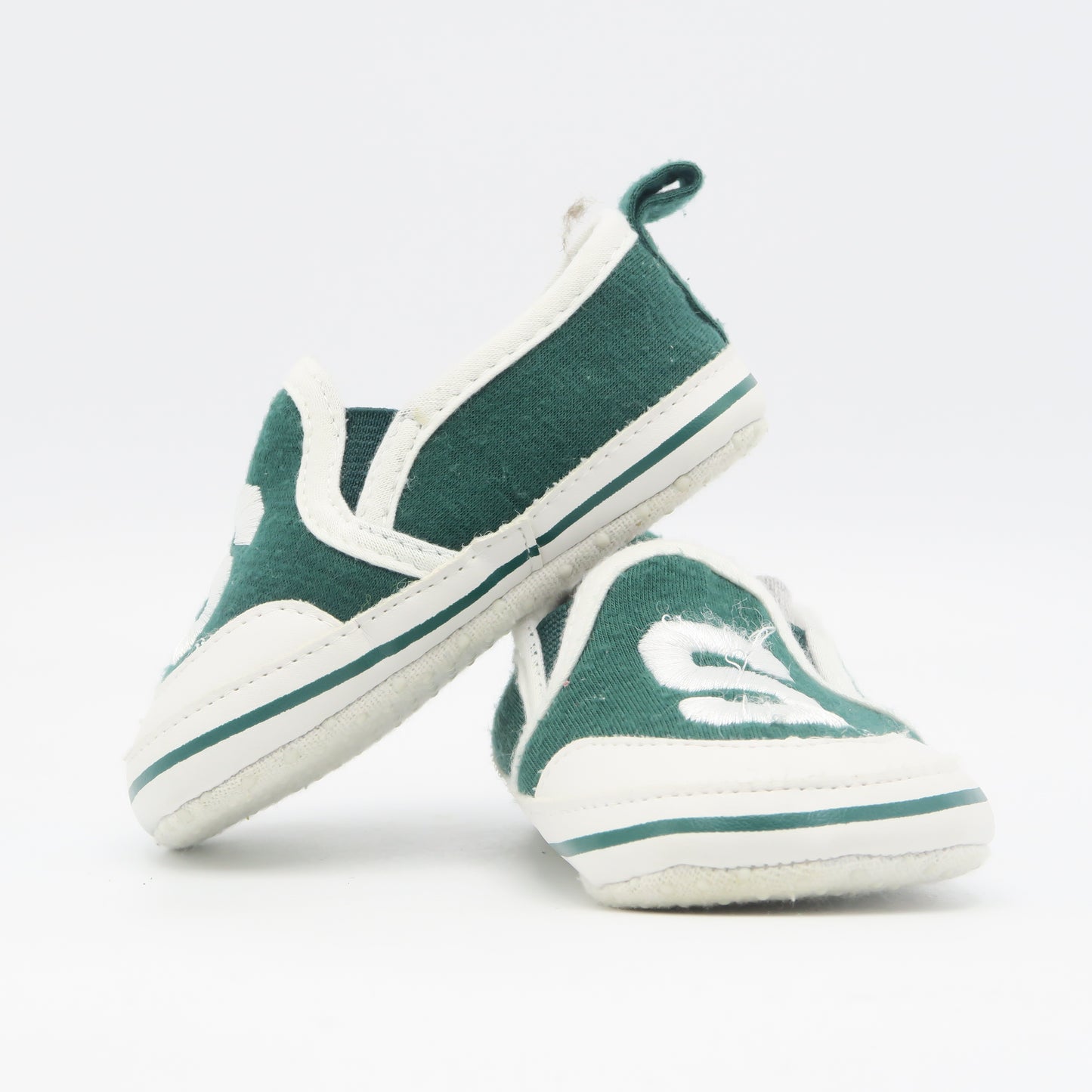 Unknown Brand Unisex Green | White Booties Size: 3 Infant Green | White