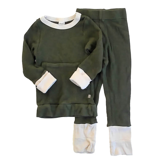 Goumi Boys Green Apparel Sets Size: 2T Green