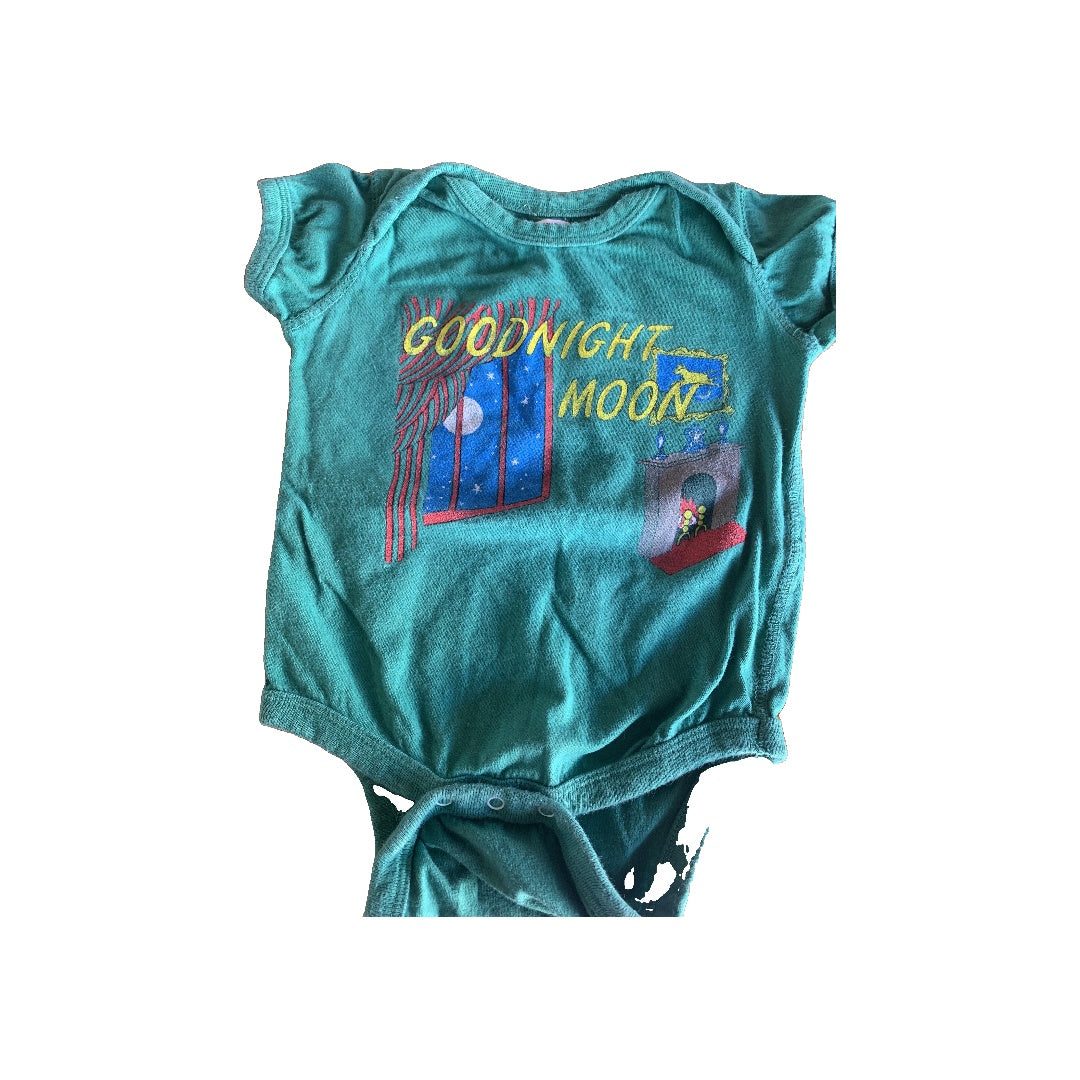 Unisex green Onesie Size: 12 months green