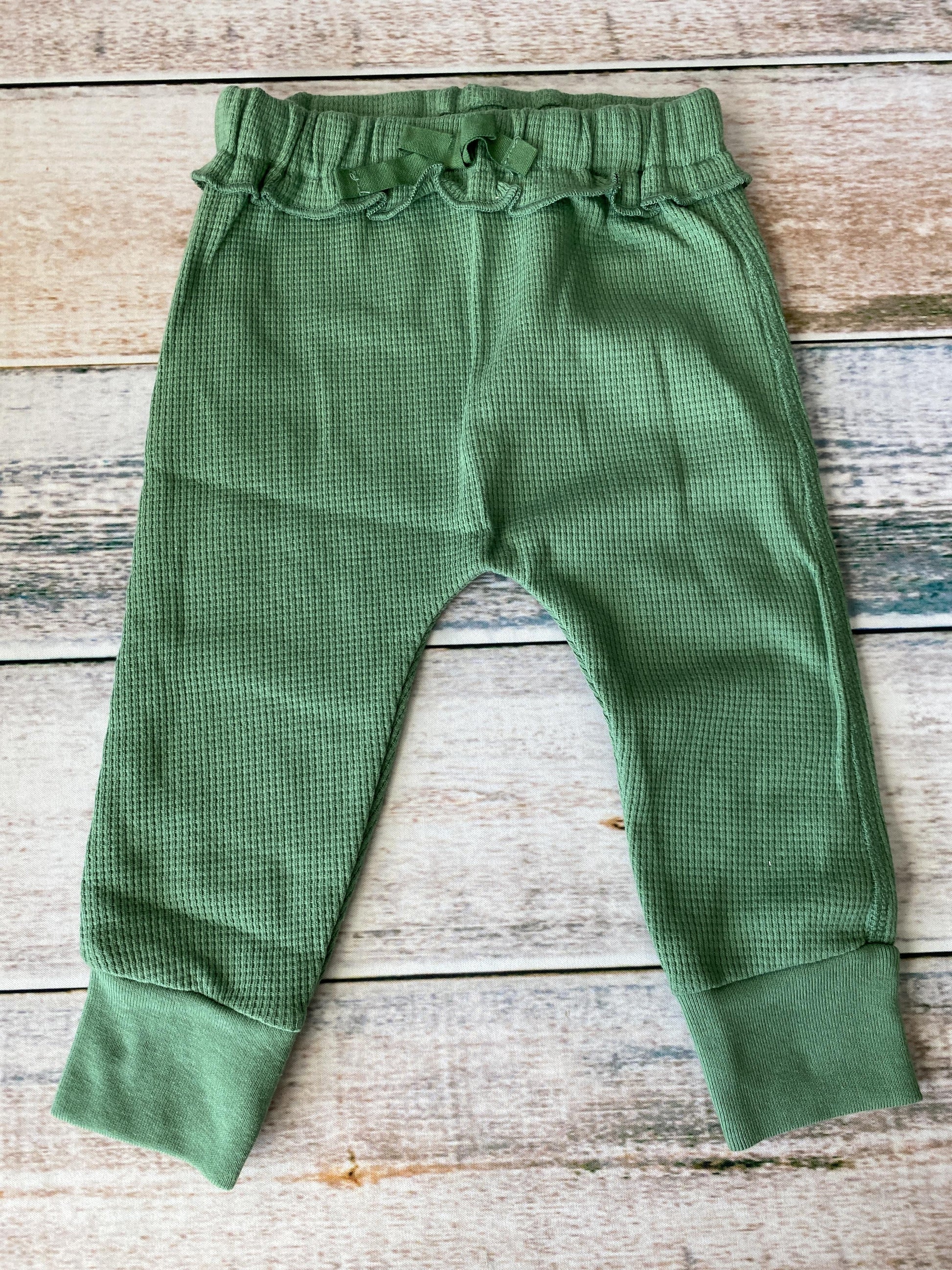 Oliver & Rain Girls green Pants Size: 12M green