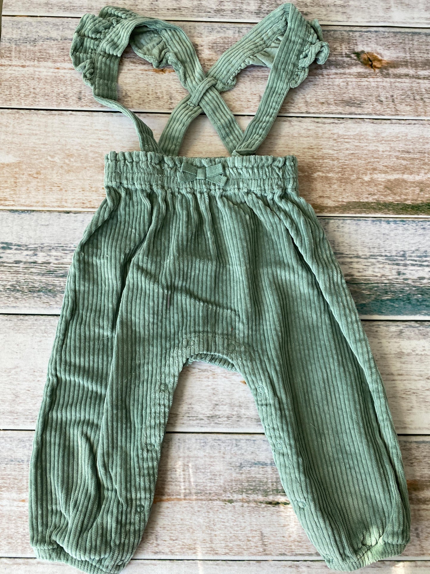 Oliver & Rain Girls green Jumper Size: 18 months green