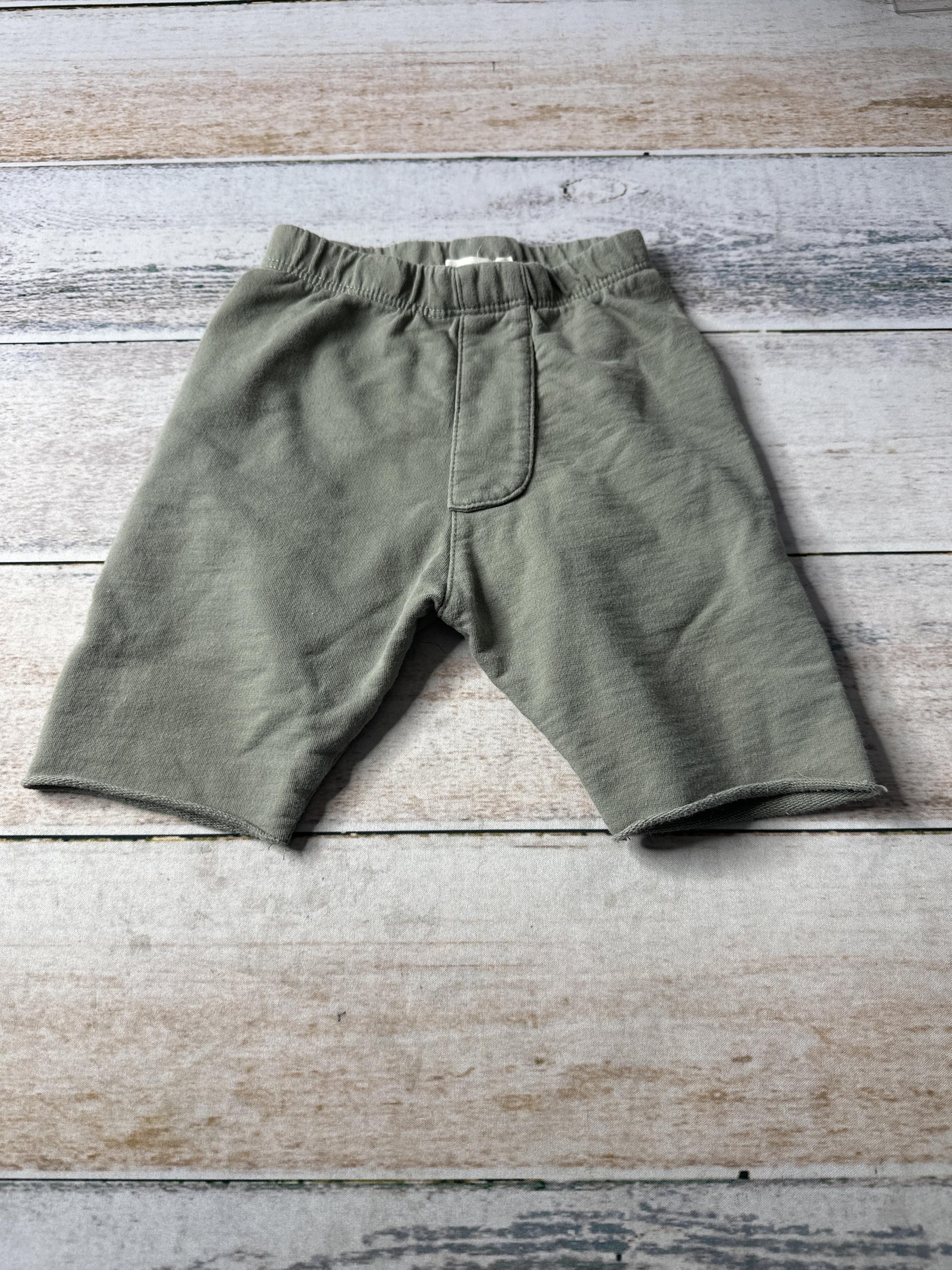 Go Gently Boys green Shorts Size: 18-24 months green