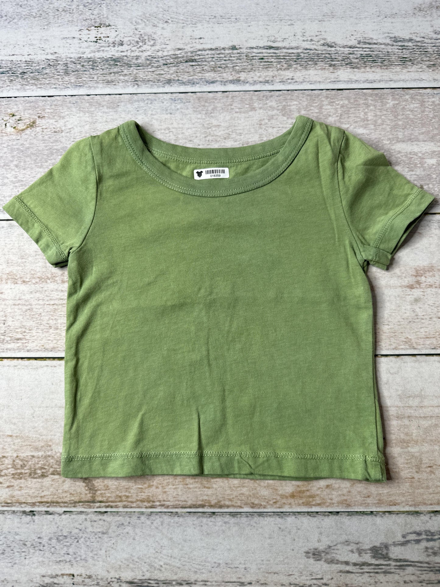 Boys green T-Shirt Size: 12-18 months green