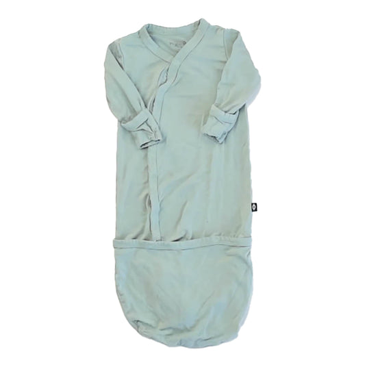 Kyte Boys Green Nightgown Size: Newborn Green