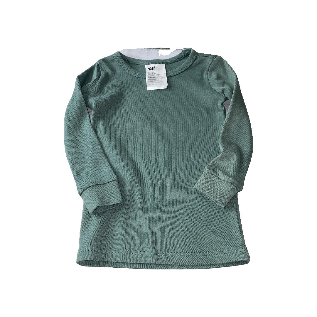 H&M Unisex green Pajamas Size: 18 months green