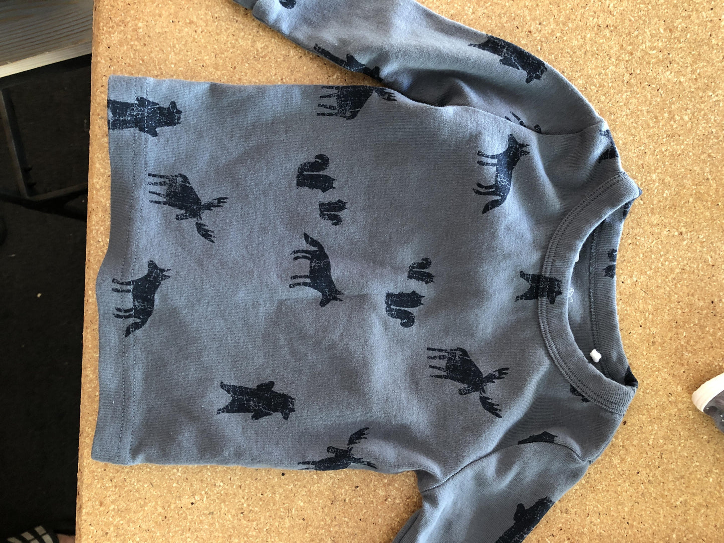 Oliver & Rain Unisex Grey | animals Shirt Size: 12 months Grey | animals