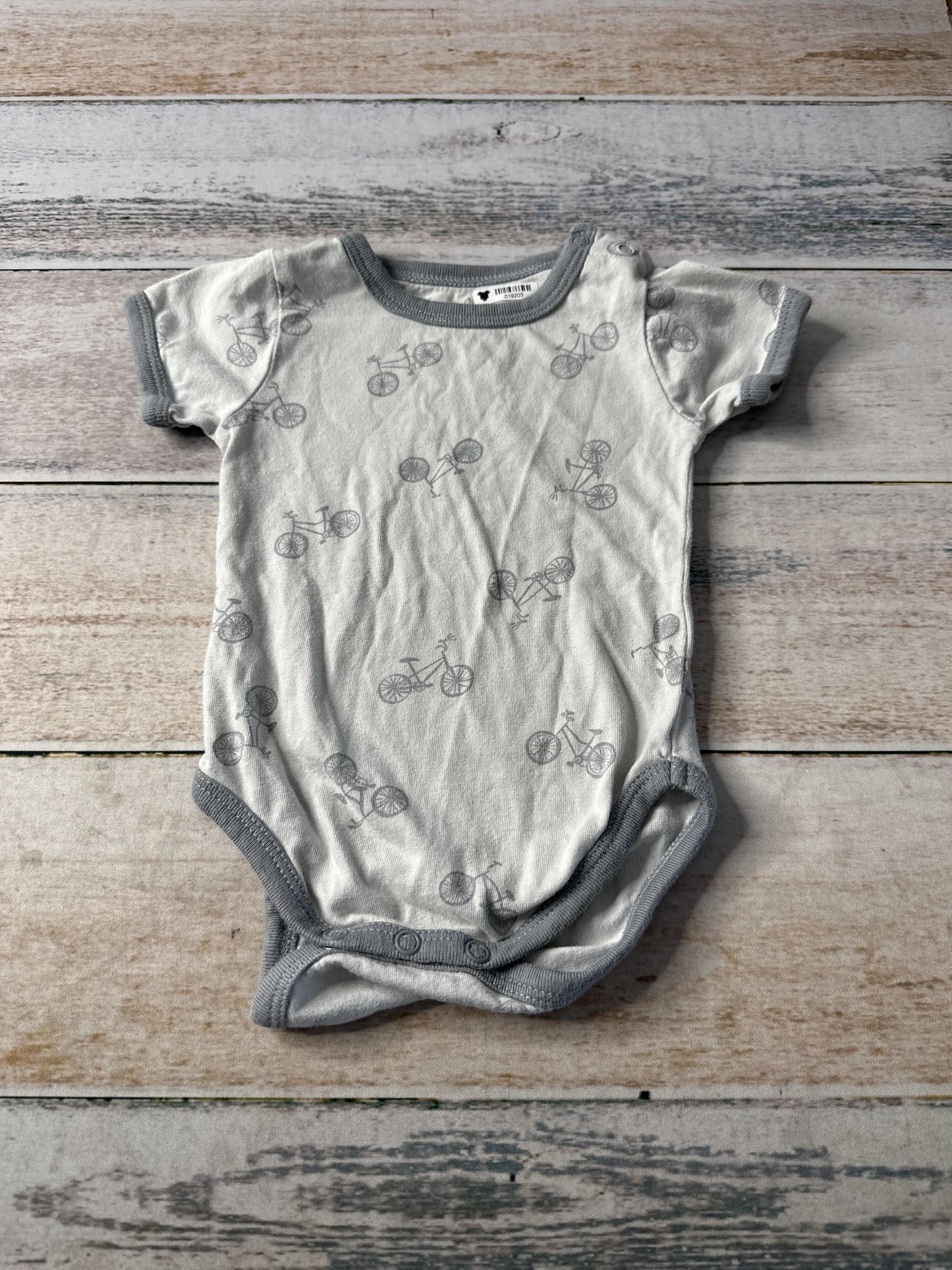 City Mouse Boys Grey | Bicycles Onesie Size: 6-9 months Grey | Bicycles