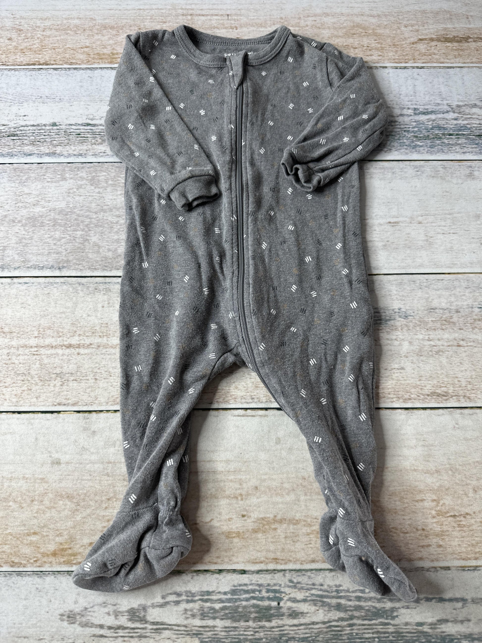 Petite Lem Unisex Grey | Black | Brown | Pattern Pajamas Size: 6 months Grey | Black | Brown | Pattern