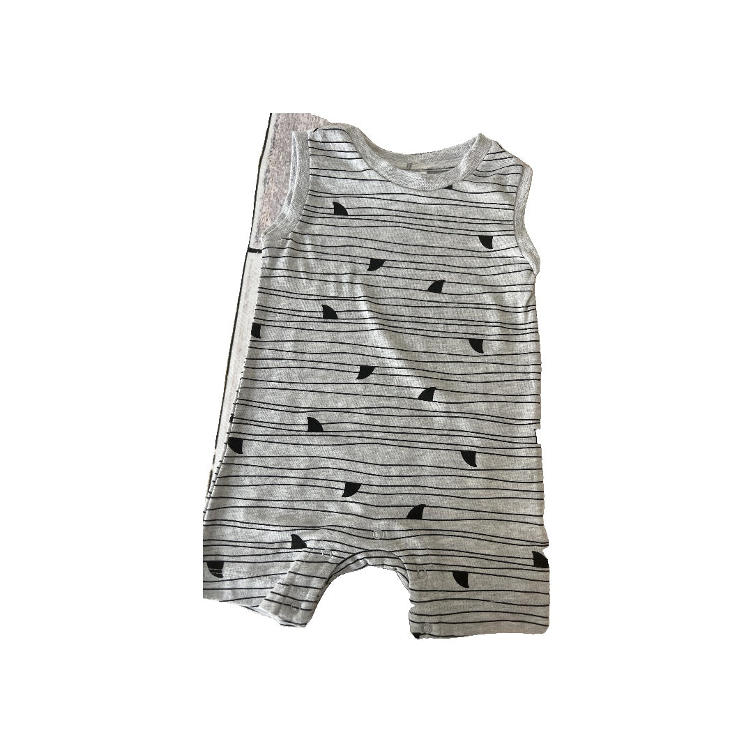 PL Baby Boys Grey | Black | Pattern Romper Size: 12 months Grey | Black | Pattern