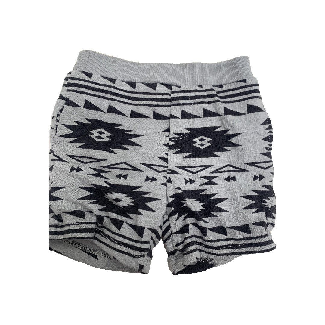 Splendid Boys Grey | Black | Pattern Shorts Size: 6-12 months Grey | Black | Pattern