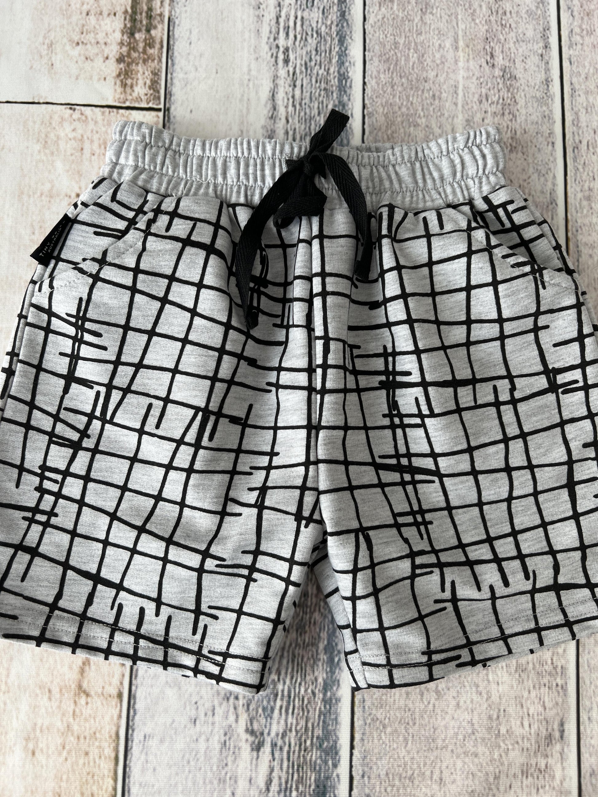 Tiny Tribe Boys Grey | Black | Pattern Shorts Size: 12 months Grey | Black | Pattern