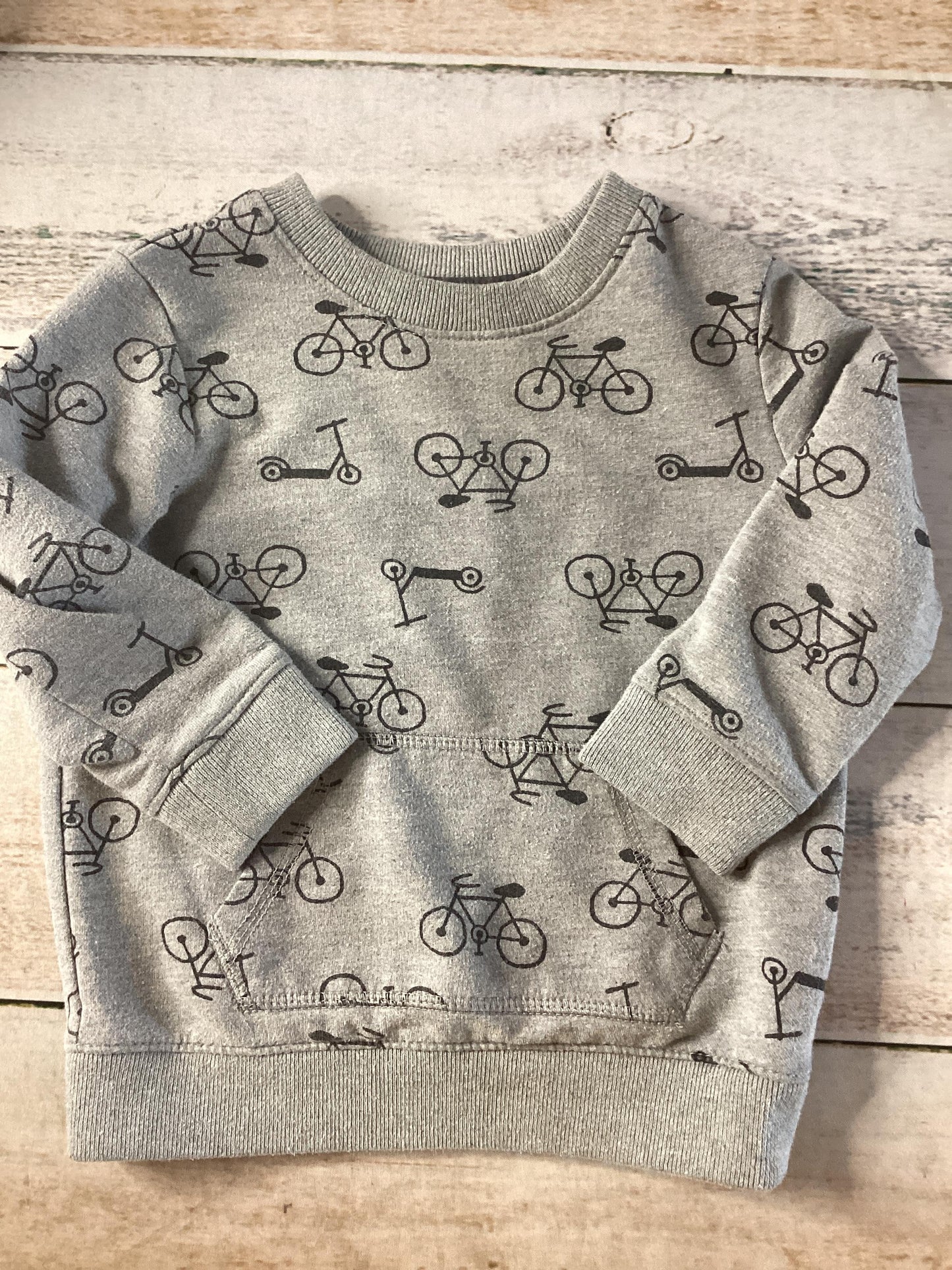 Cat & Jack Unisex Grey | Black Sweater Size: 18 months Grey | Black