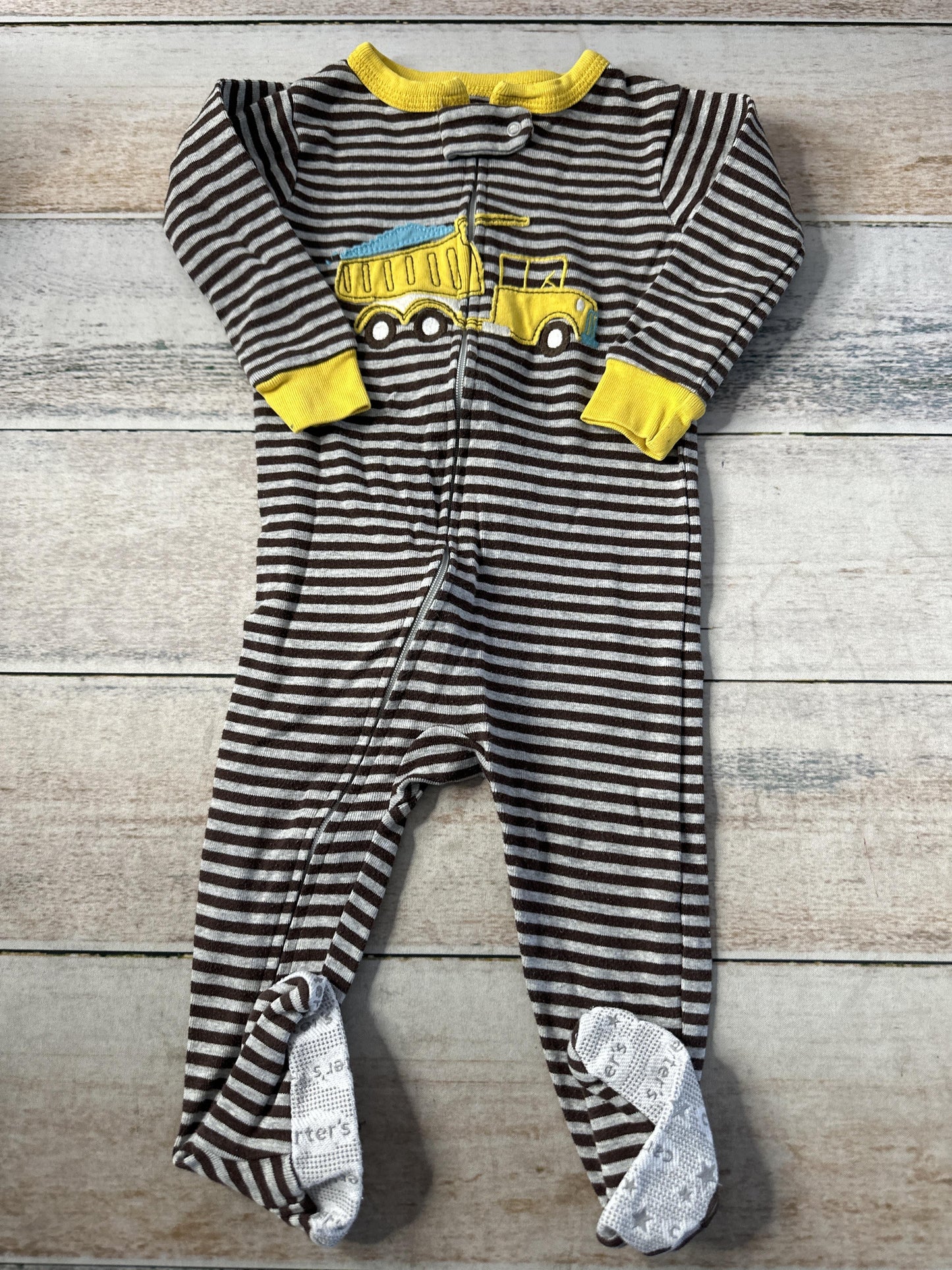 Carters Boys Grey | Brown Pajamas Size: 12 months Grey | Brown