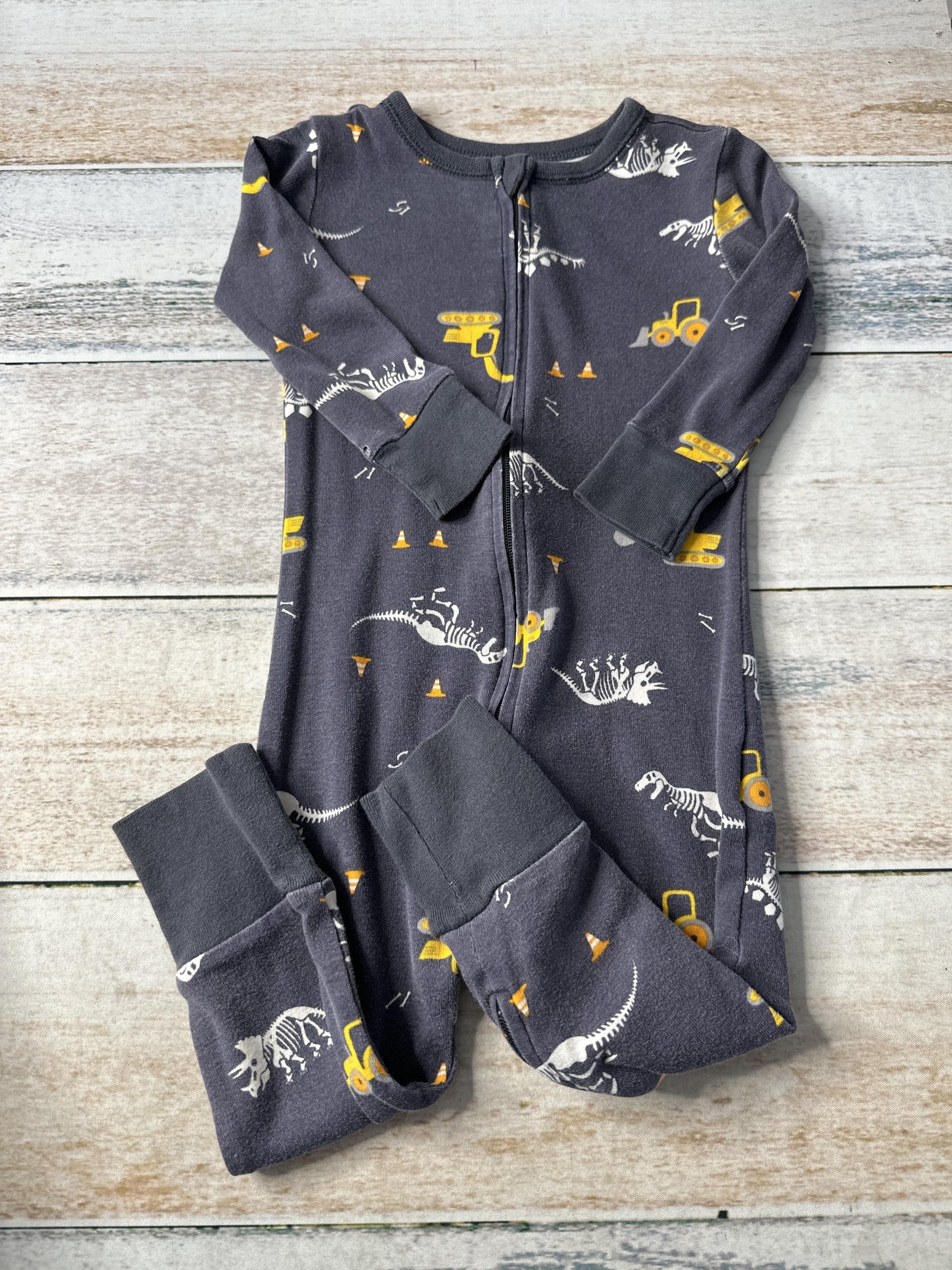 Old Navy Boys Grey | Dinosaur Pajamas Size: 18-24 months Grey | Dinosaur