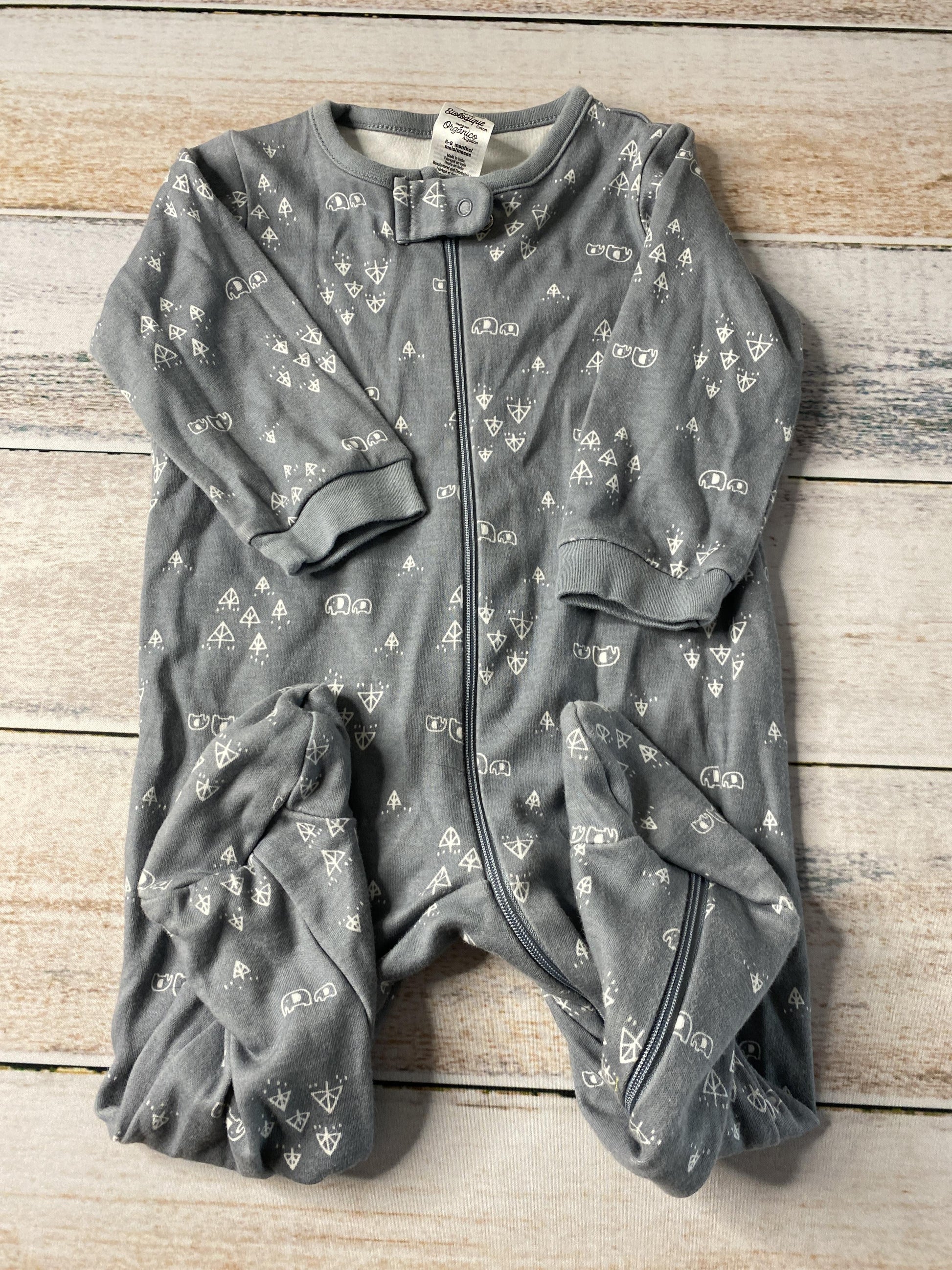 Gerber organic Unisex Grey | Elephant Pajamas Size: 6-9 months Grey | Elephant
