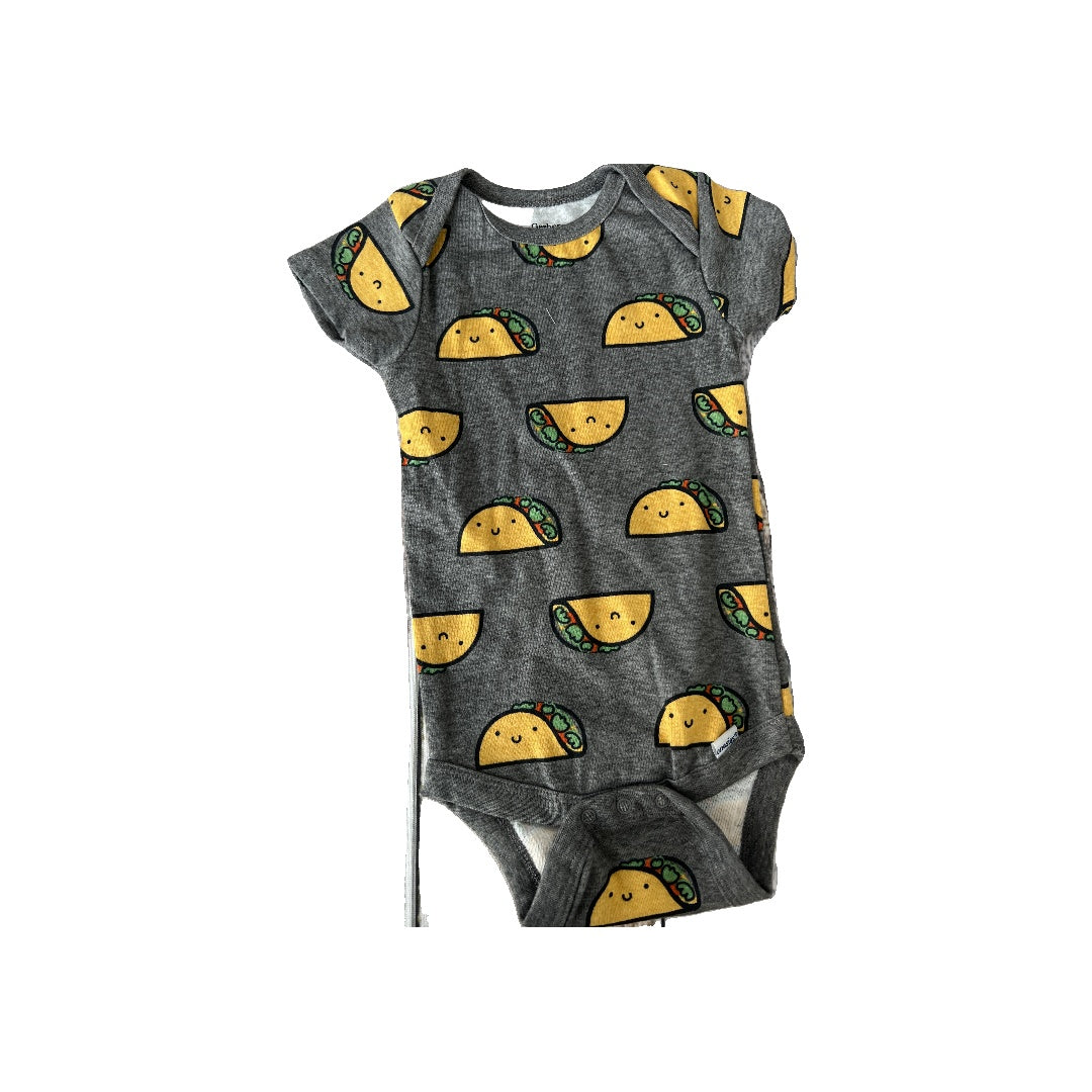 Gerber Unisex Grey | Food Onesie Size: 6-9 months Grey | Food