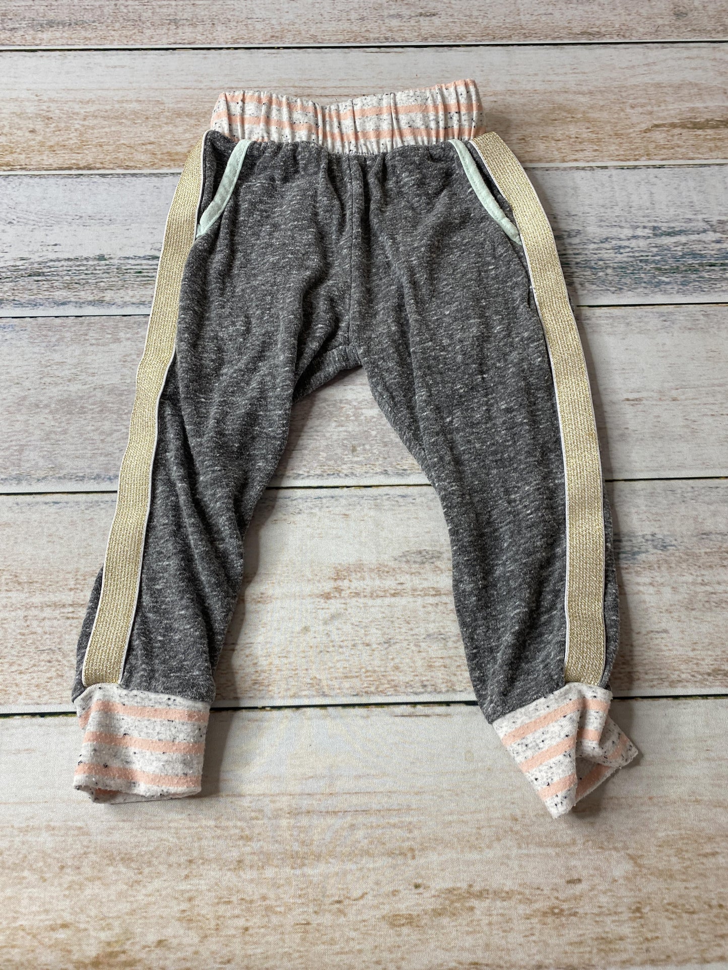 Miki miette Girls Grey | Gold Pants Size: 18 months Grey | Gold