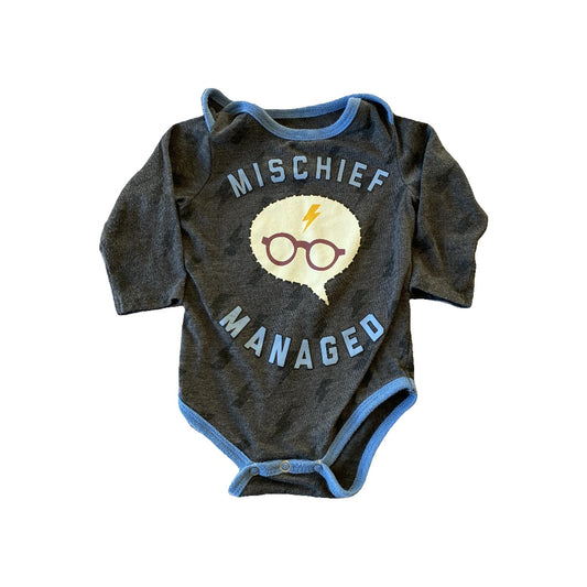 Harry Potter Unisex Grey | Graphic | Harry Potter Onesie Size: 6-9 months Grey | Graphic | Harry Potter
