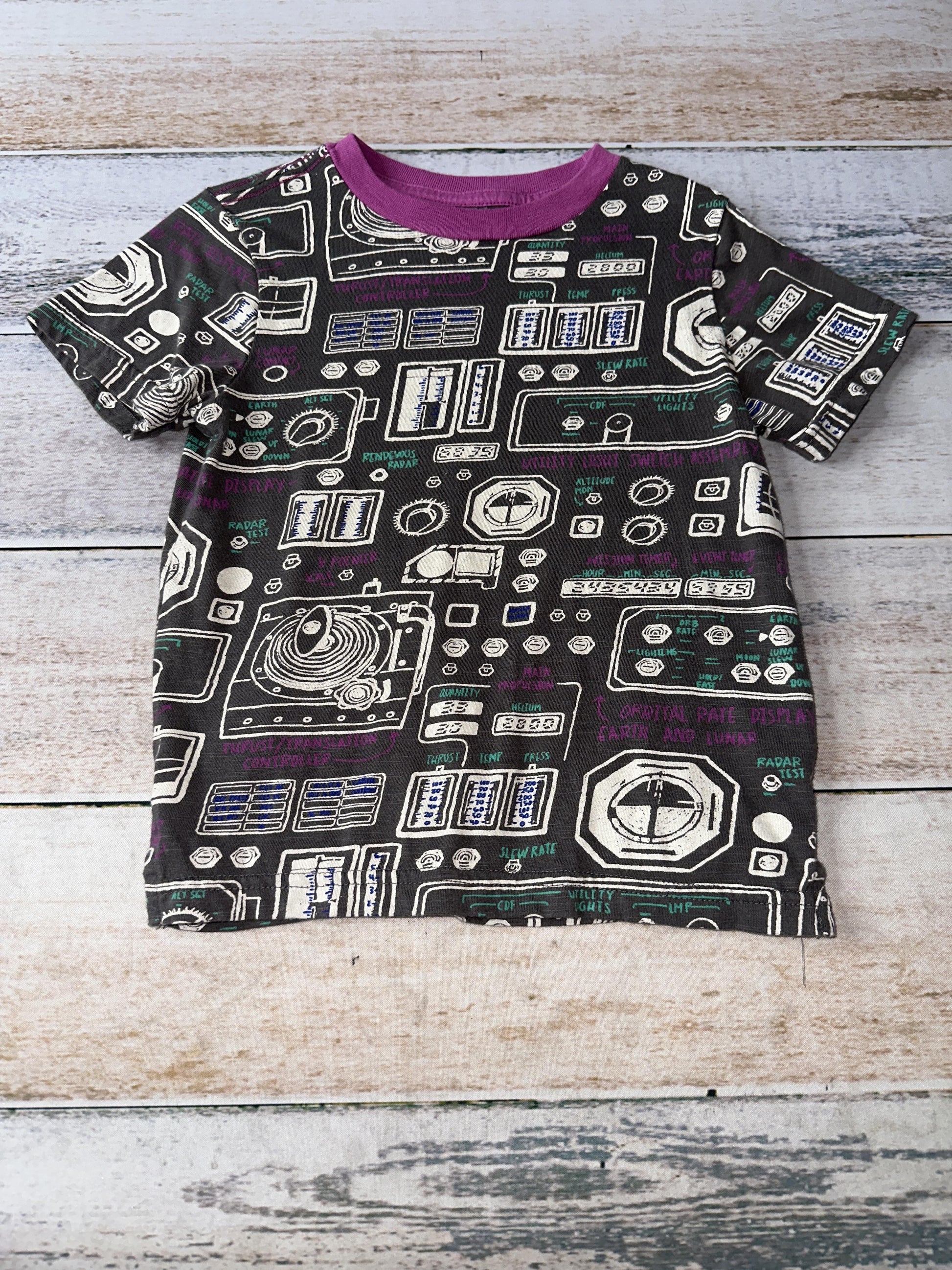 Tucker + Tate Unisex Grey | Graphic | pink T-Shirt Size: 3T Grey | Graphic | pink