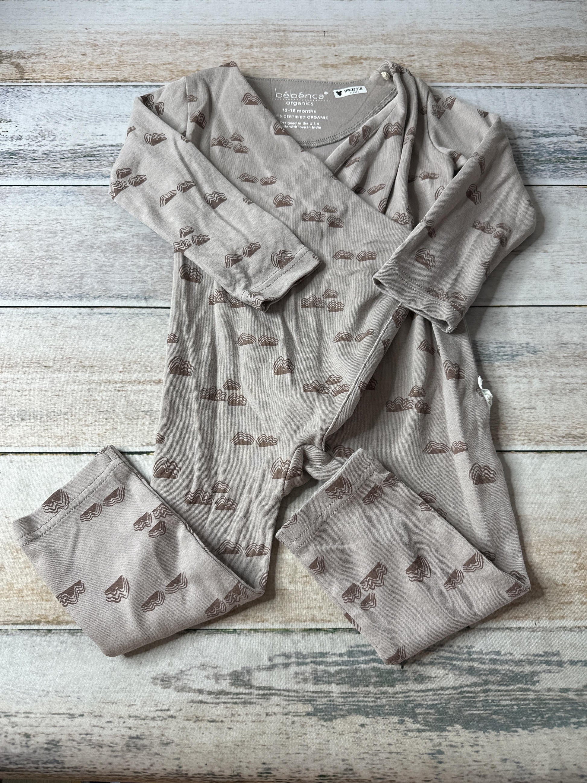 Bebenca Boys Grey | Graphic Long Sleeve Outfit Size: 12-18 months Grey | Graphic