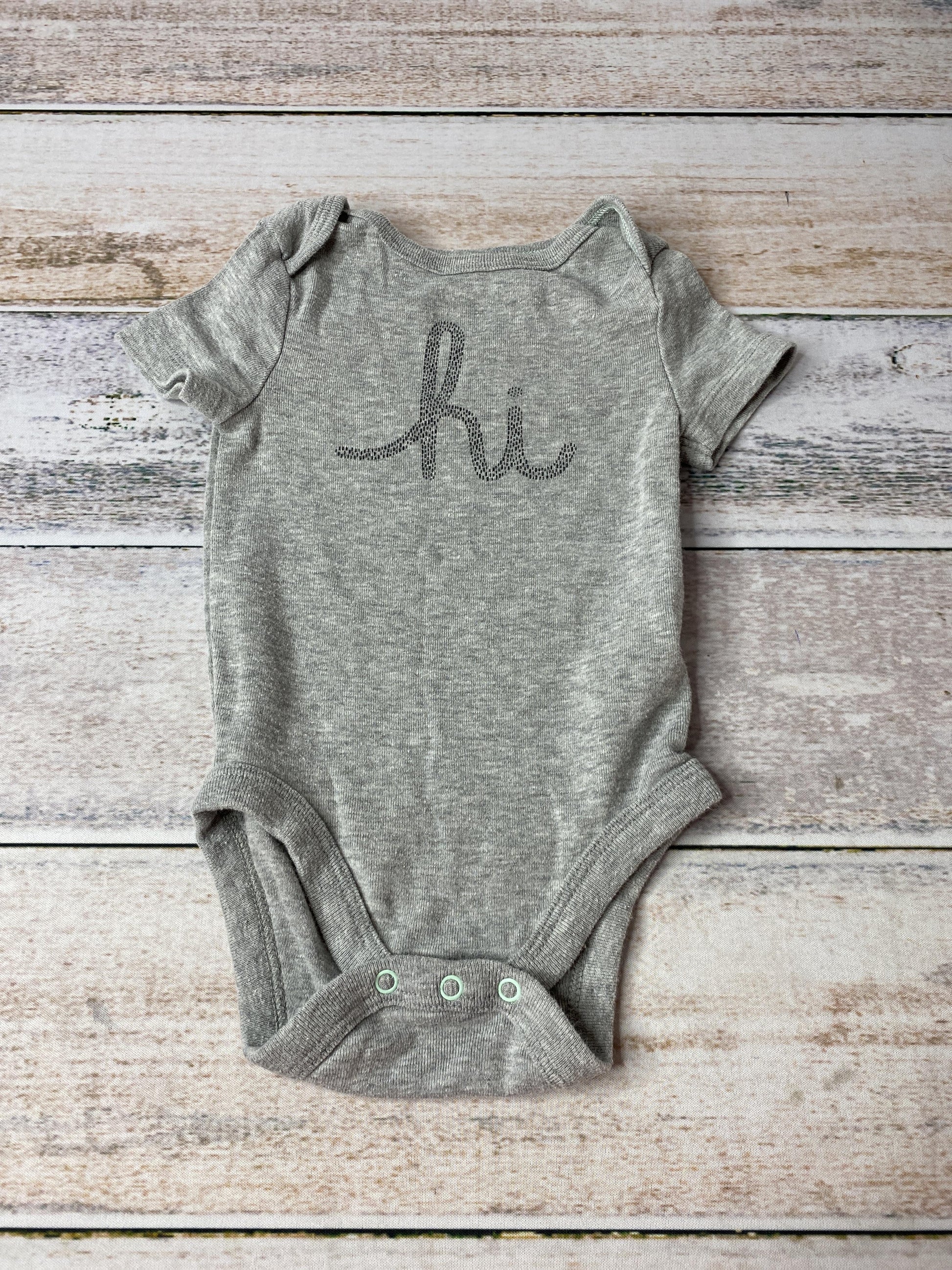 Cloud Island Boys Grey | Graphic Onesie Size: 6-9 months Grey | Graphic