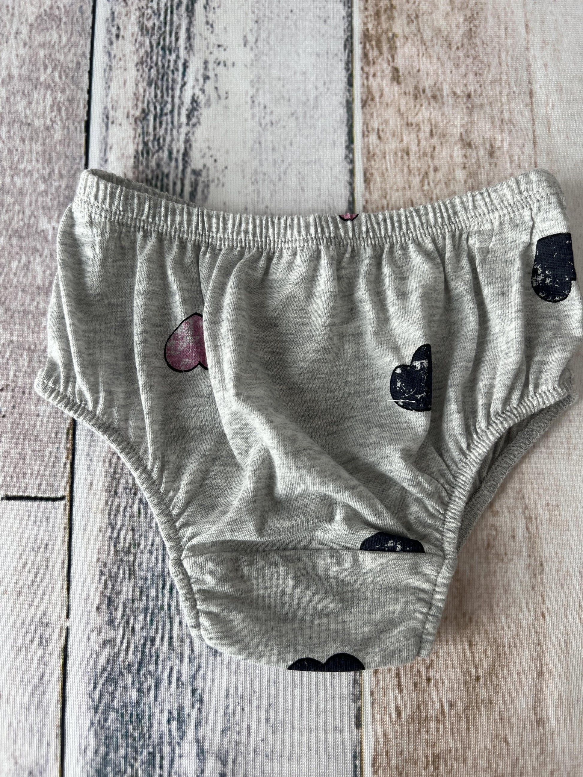 Splendid Girls Grey | Hearts Shirt Size: 6-12 months Grey | Hearts