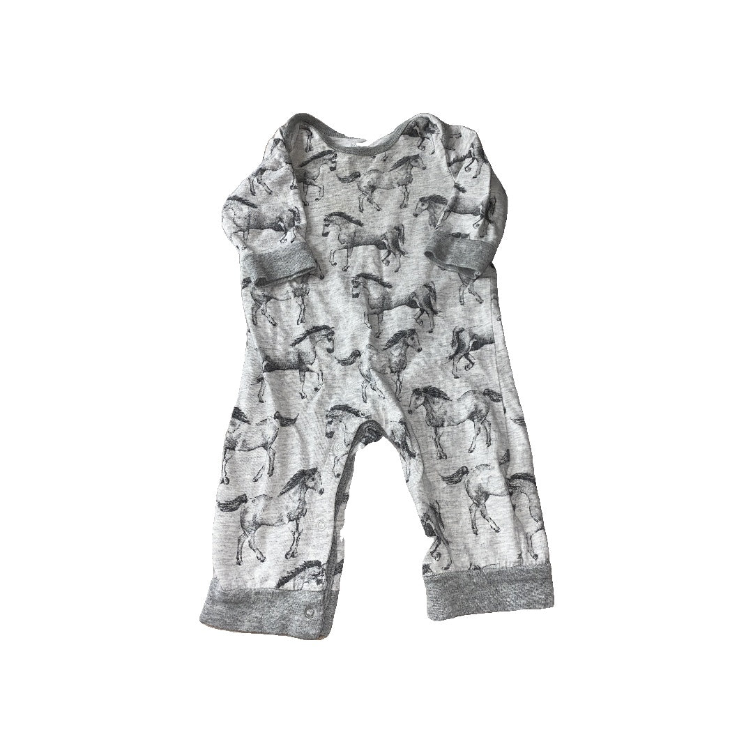Old Navy Boys Grey | Horses Long Sleeve Outfit Size: 3-6 months Grey | Horses