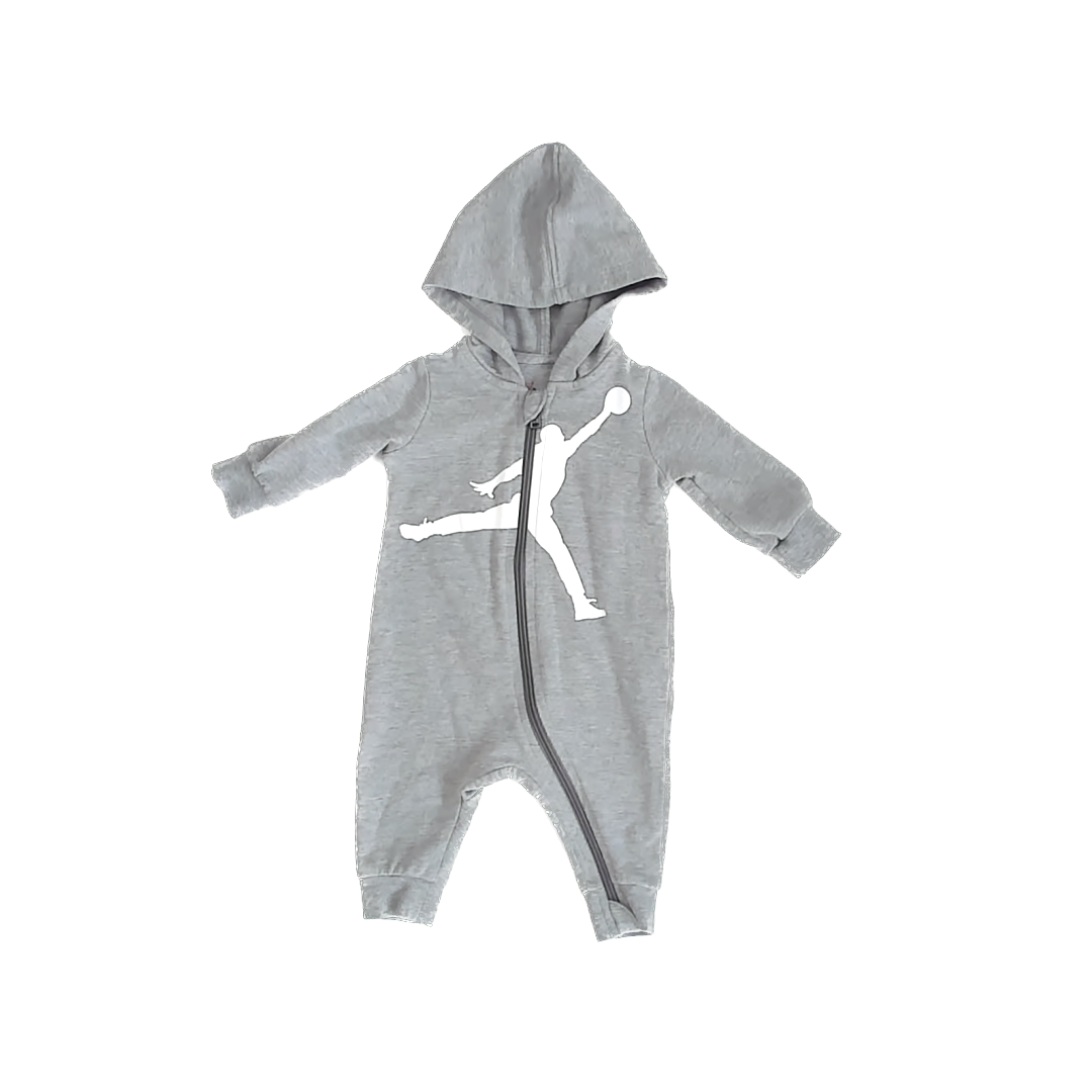 Jordan Boys grey Jordan Long Sleeve Outfit Size: 0-3 Months grey Jordan
