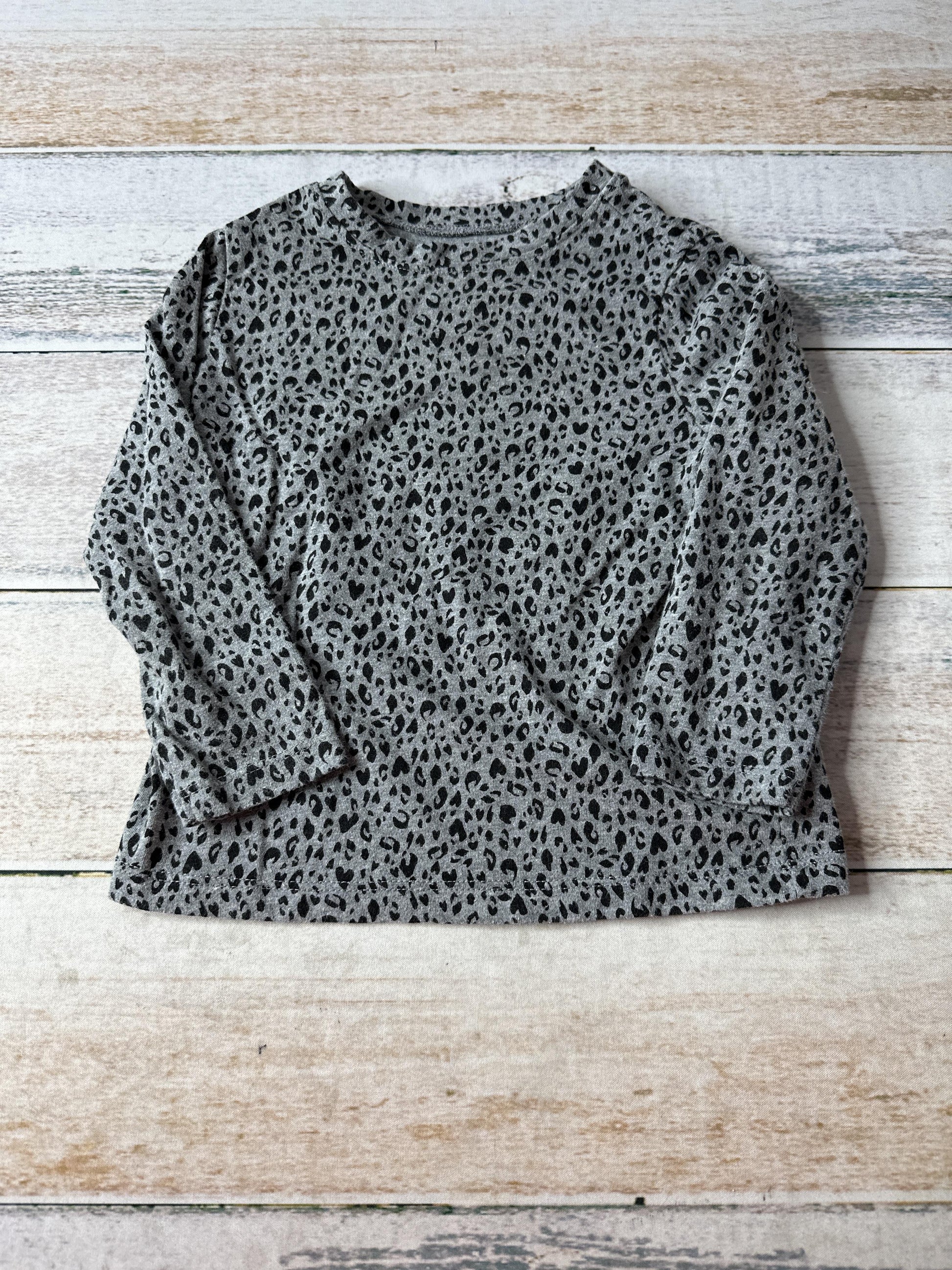 Old Navy Unisex Grey | Leopard print Long Sleeve Shirt Size: 2T Grey | Leopard print